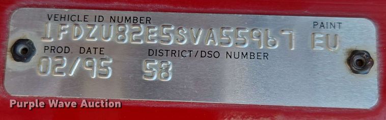 image for item NV9831 1995 Ford L8000 dump truck