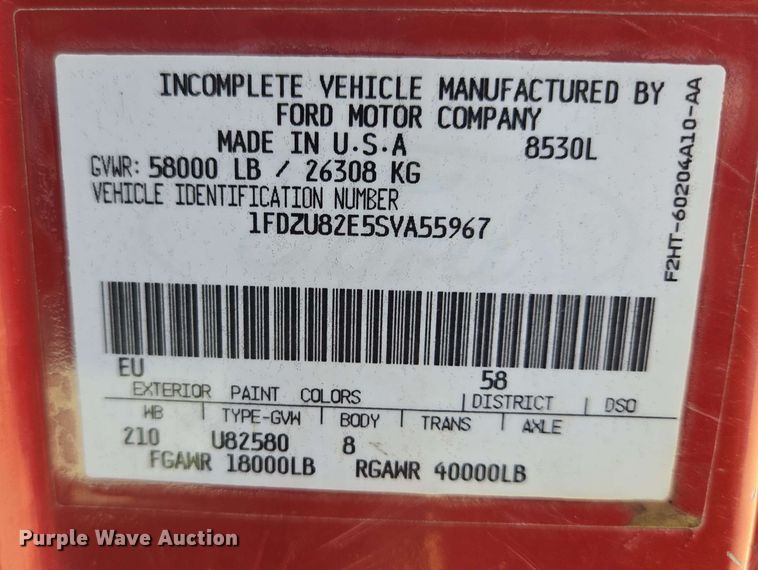 image for item NV9831 1995 Ford L8000 dump truck