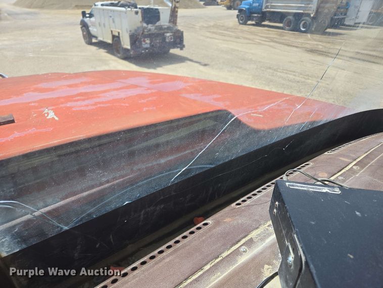 image for item NV9832 1980 White Auto Car dump truck