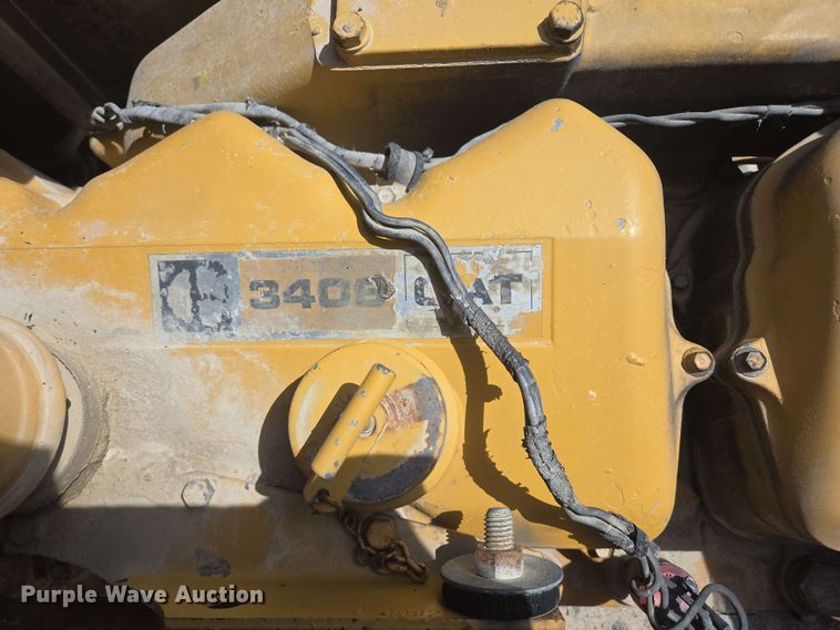 image for item NV9832 1980 White Auto Car dump truck