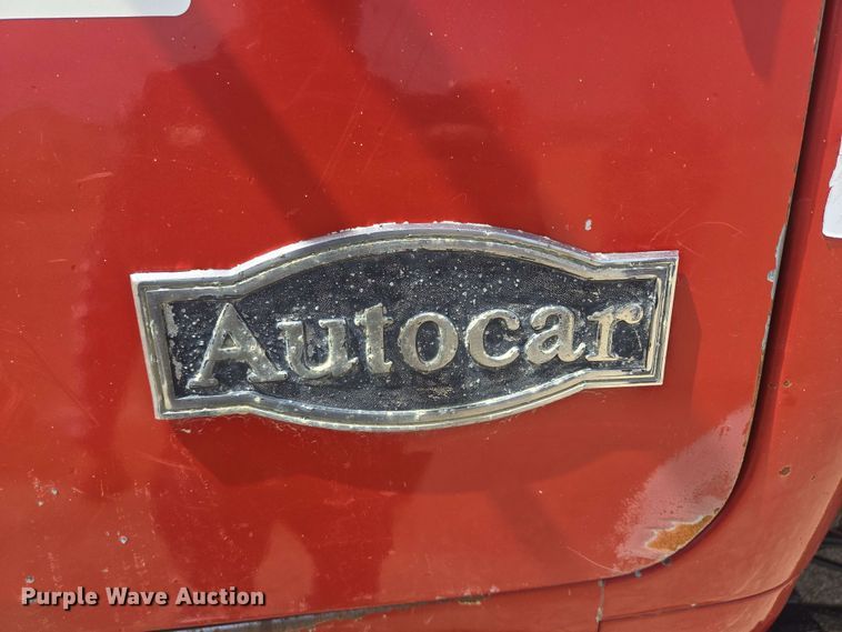 image for item NV9832 1980 White Auto Car dump truck