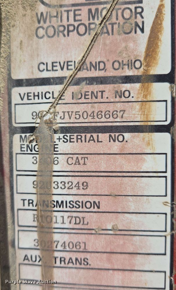 image for item NV9832 1980 White Auto Car dump truck