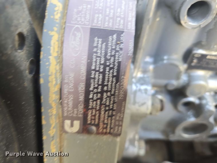 image for item NV9833 1995 Ford L8000 dump truck