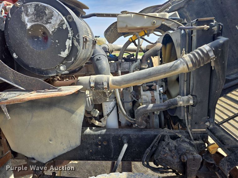 image for item NV9833 1995 Ford L8000 dump truck