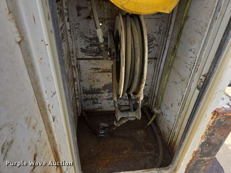 image for item NV9834 2012 Ford F550 Super Duty XL utility / service truck