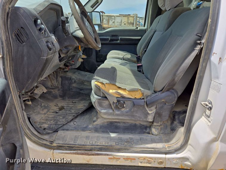 image for item NV9834 2012 Ford F550 Super Duty XL utility / service truck