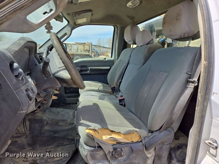 image for item NV9834 2012 Ford F550 Super Duty XL utility / service truck