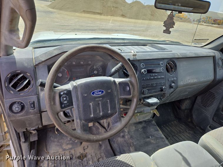 image for item NV9834 2012 Ford F550 Super Duty XL utility / service truck