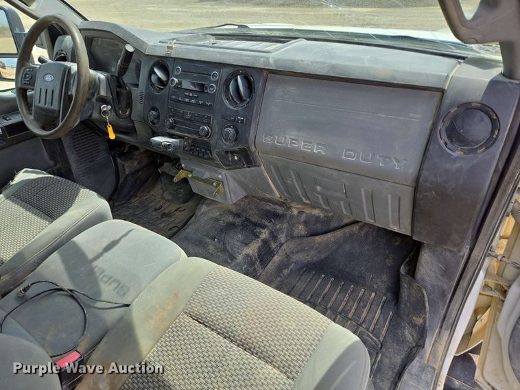 image for item NV9834 2012 Ford F550 Super Duty XL utility / service truck