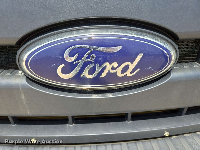 image for item NV9834 2012 Ford F550 Super Duty XL utility / service truck