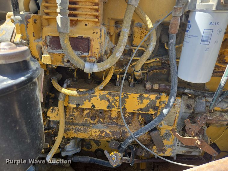 image for item NV9835 1991 Ford L9000 dump truck