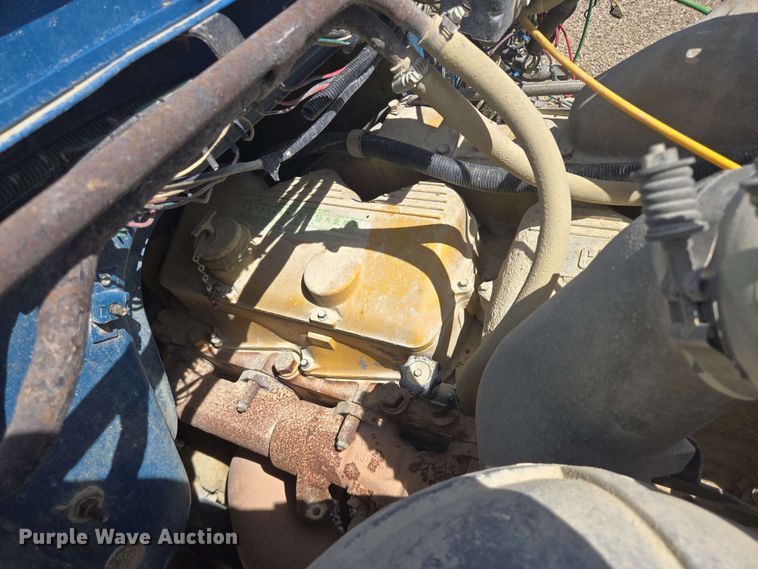 image for item NV9835 1991 Ford L9000 dump truck