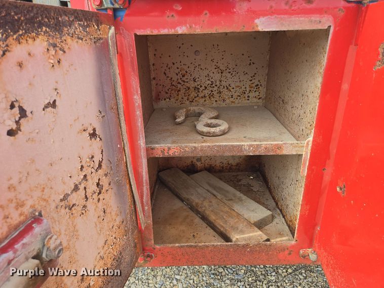 image for item NV9836 1974 Ford LN900 tow truck