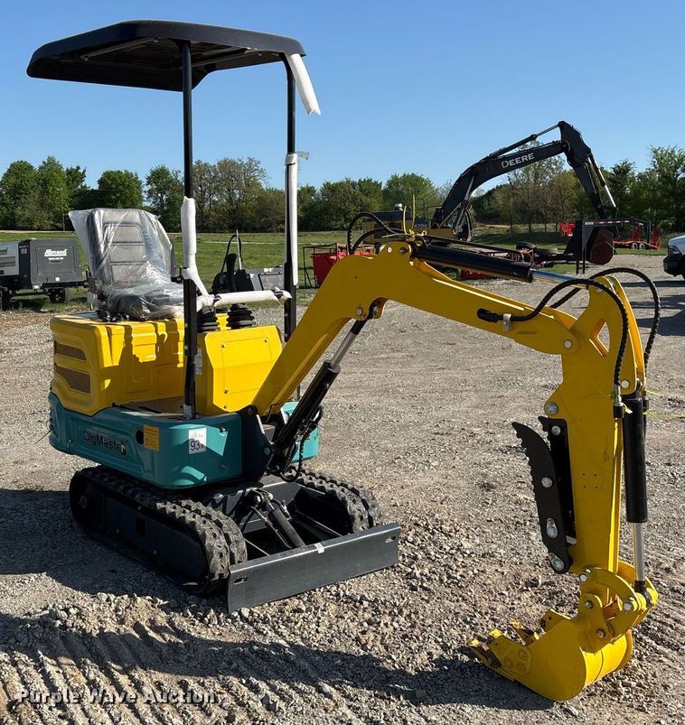 image for item OB9646 2024 Dig Master DM100 mini excavator