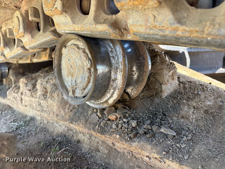 image for item OB9648 2016 John Deere 470G LC excavator