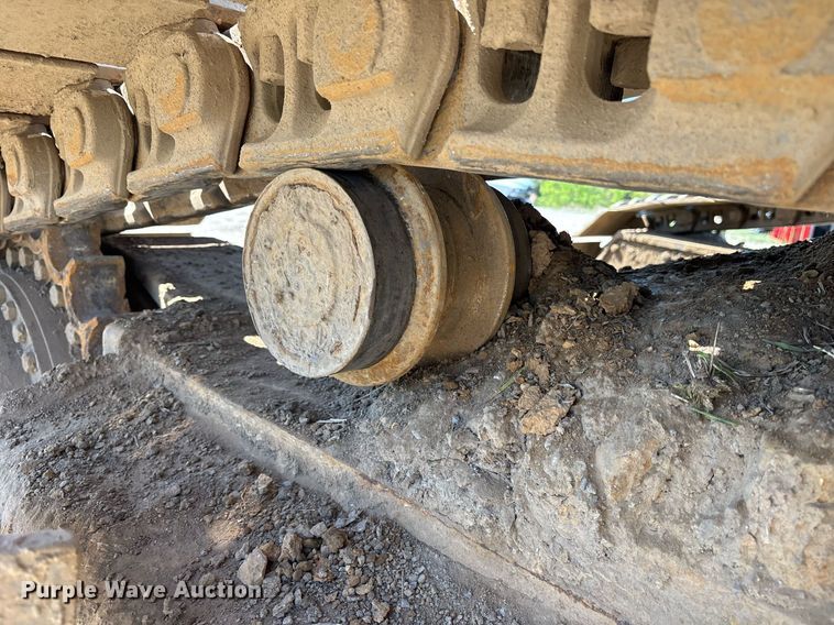 image for item OB9648 2016 John Deere 470G LC excavator