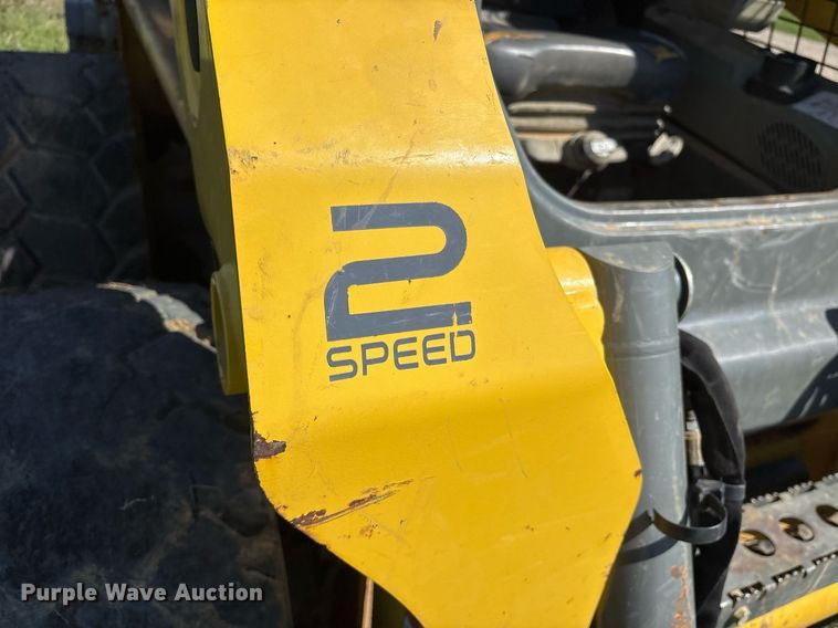 image for item OB9649 2021 Wacker Neuson SW32 skid steer loader