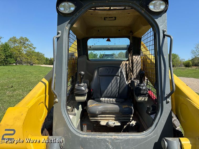 image for item OB9649 2021 Wacker Neuson SW32 skid steer loader