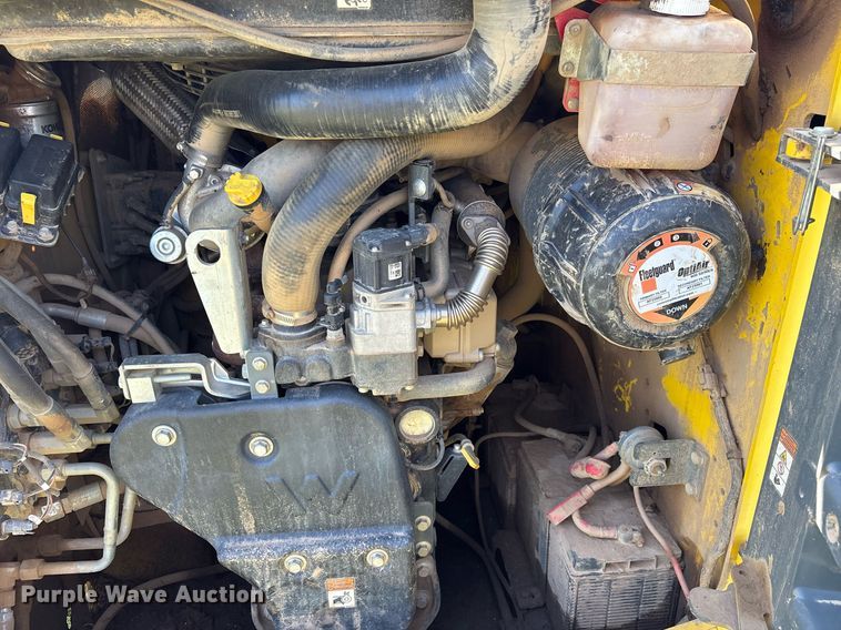 image for item OB9649 2021 Wacker Neuson SW32 skid steer loader