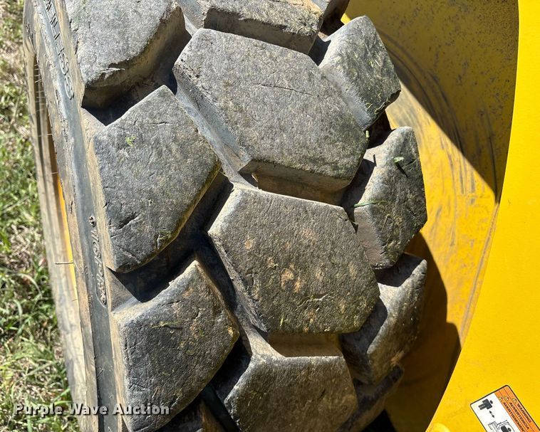 image for item OB9649 2021 Wacker Neuson SW32 skid steer loader