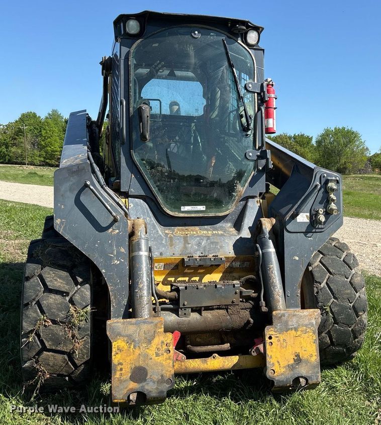 image for item OB9650 2016 John Deere 332G skid steer loader