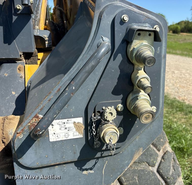 image for item OB9650 2016 John Deere 332G skid steer loader