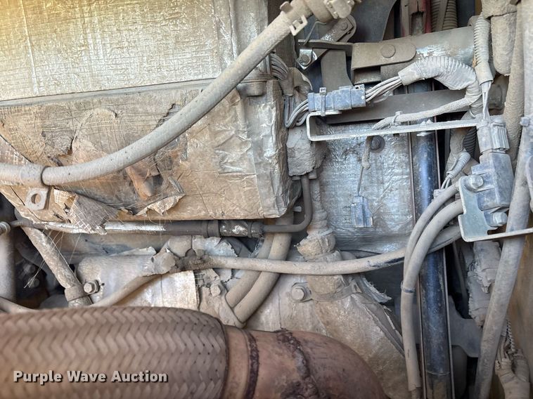 image for item OB9650 2016 John Deere 332G skid steer loader