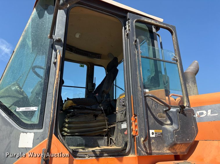 image for item OB9651 Doosan DL200-3 wheel loader