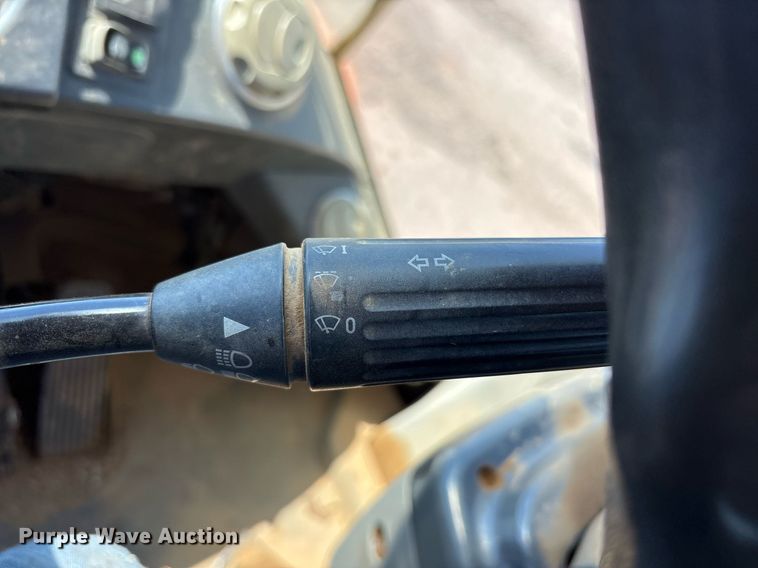 image for item OB9651 Doosan DL200-3 wheel loader