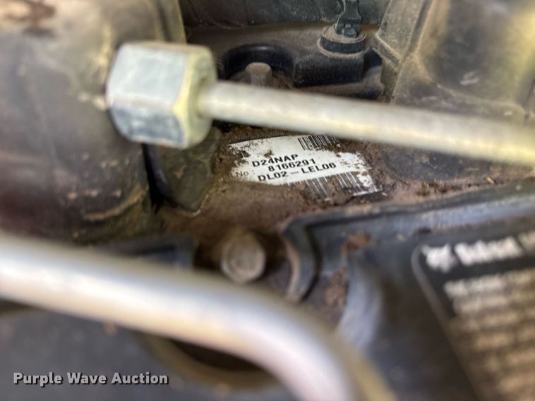 image for item OB9667 2019 Bobcat T650 tracked skid steer loader