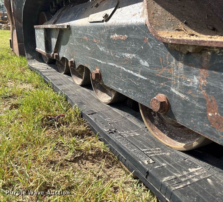 image for item OB9667 2019 Bobcat T650 tracked skid steer loader