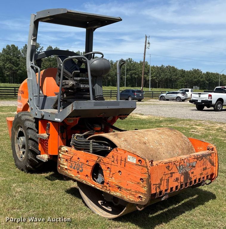 image for item OB9668 2012 Hamm 3205 single drum vibratory roller
