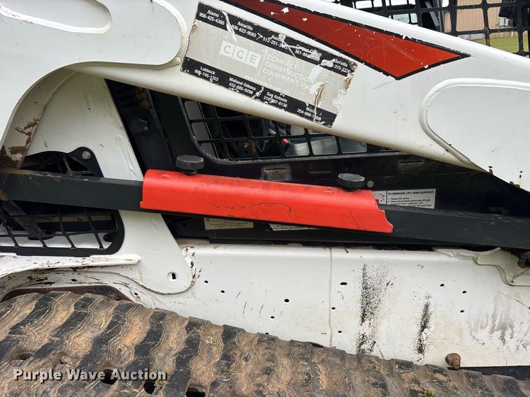 image for item OB9669 2018 Bobcat T650 tracked skid steer loader