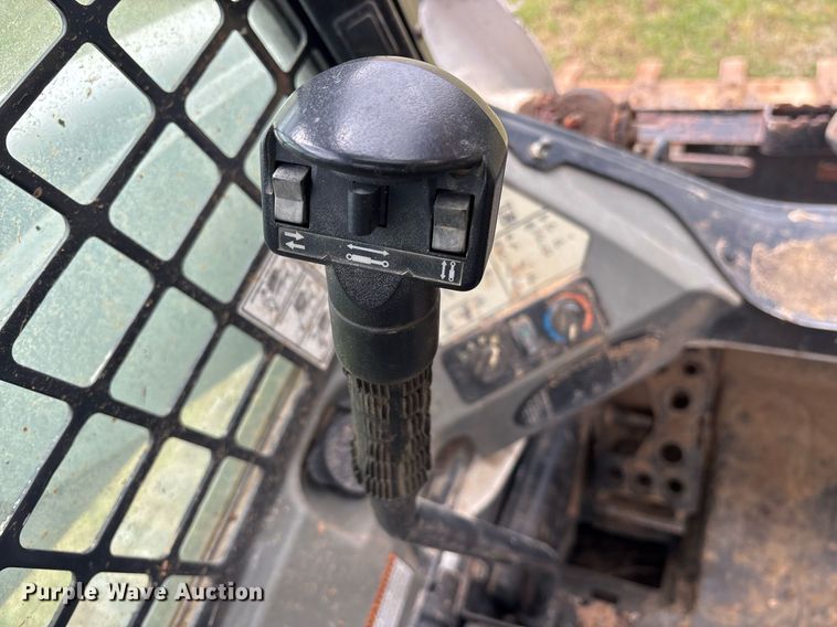 image for item OB9669 2018 Bobcat T650 tracked skid steer loader