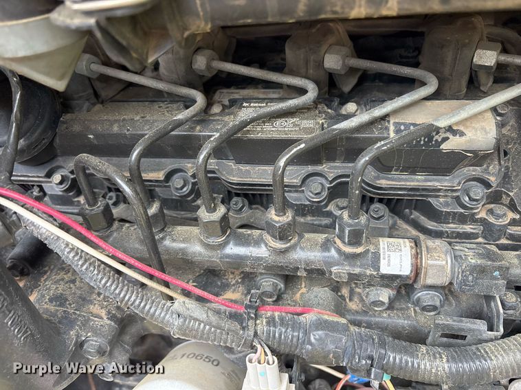 image for item OB9669 2018 Bobcat T650 tracked skid steer loader