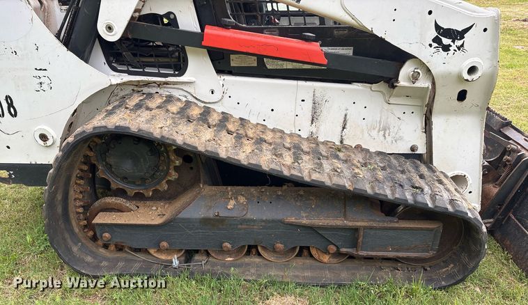 image for item OB9669 2018 Bobcat T650 tracked skid steer loader