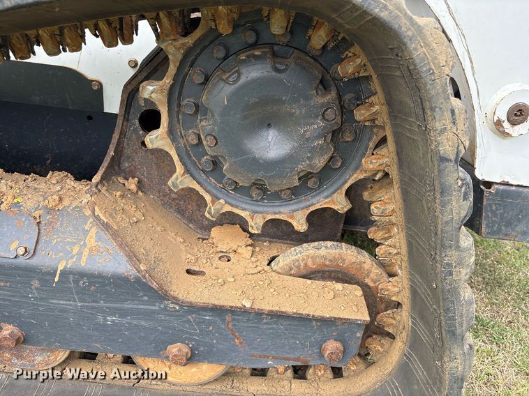image for item OB9669 2018 Bobcat T650 tracked skid steer loader