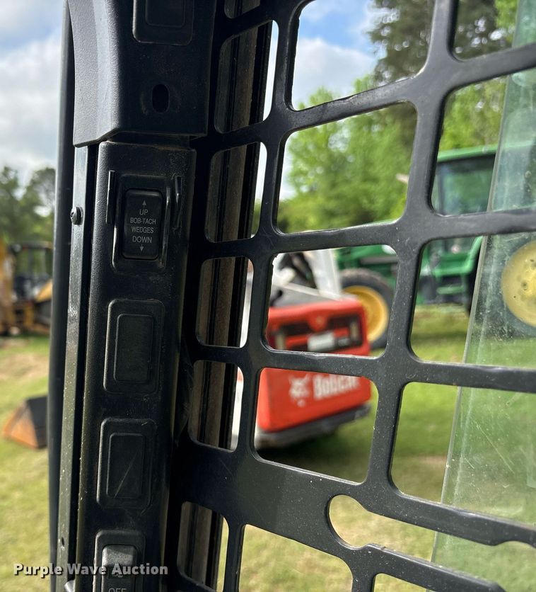 image for item OB9670 2019 Bobcat T650 tracked skid steer loader