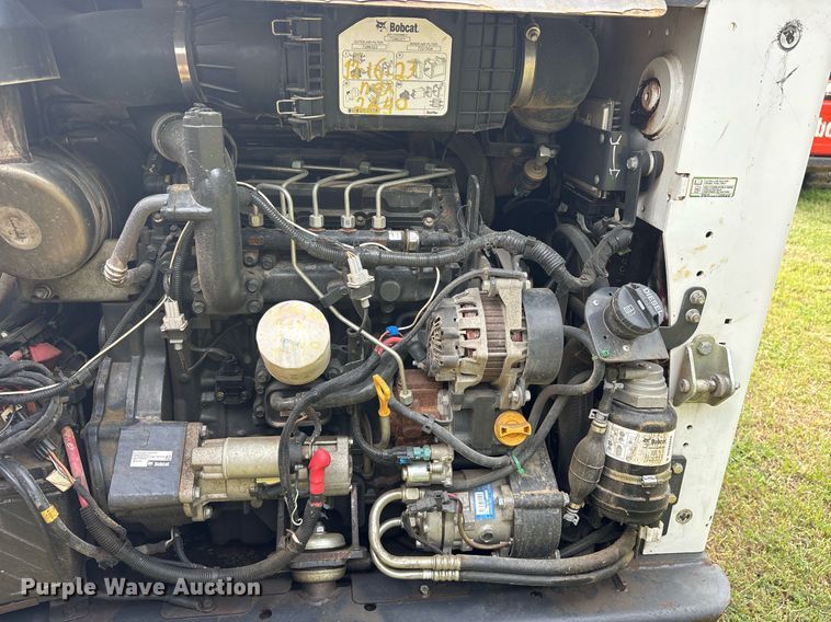 image for item OB9670 2019 Bobcat T650 tracked skid steer loader