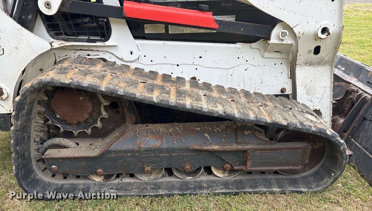 image for item OB9670 2019 Bobcat T650 tracked skid steer loader