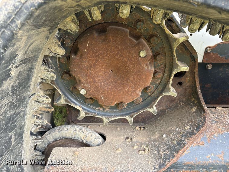 image for item OB9670 2019 Bobcat T650 tracked skid steer loader