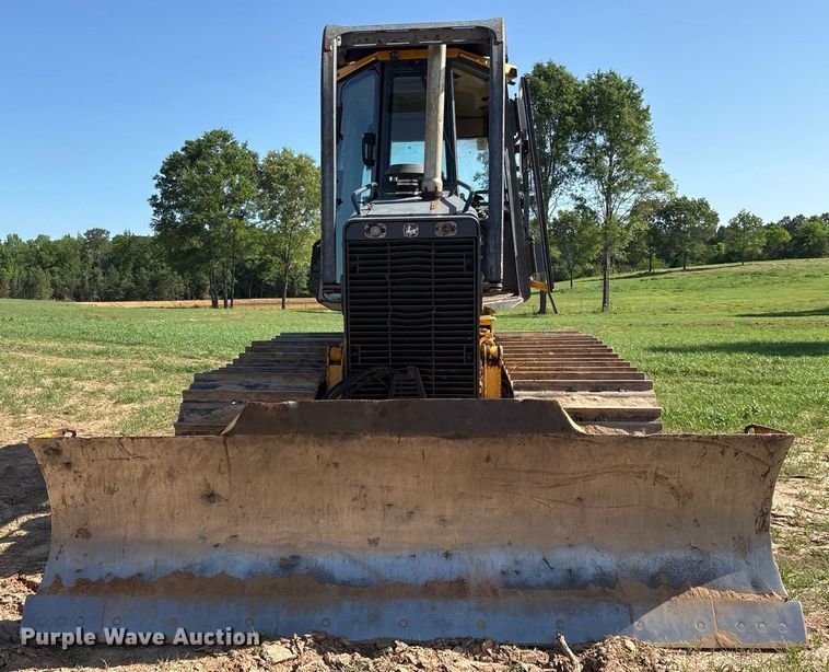 image for item OB9674 2006 John Deere 650J LGP dozer