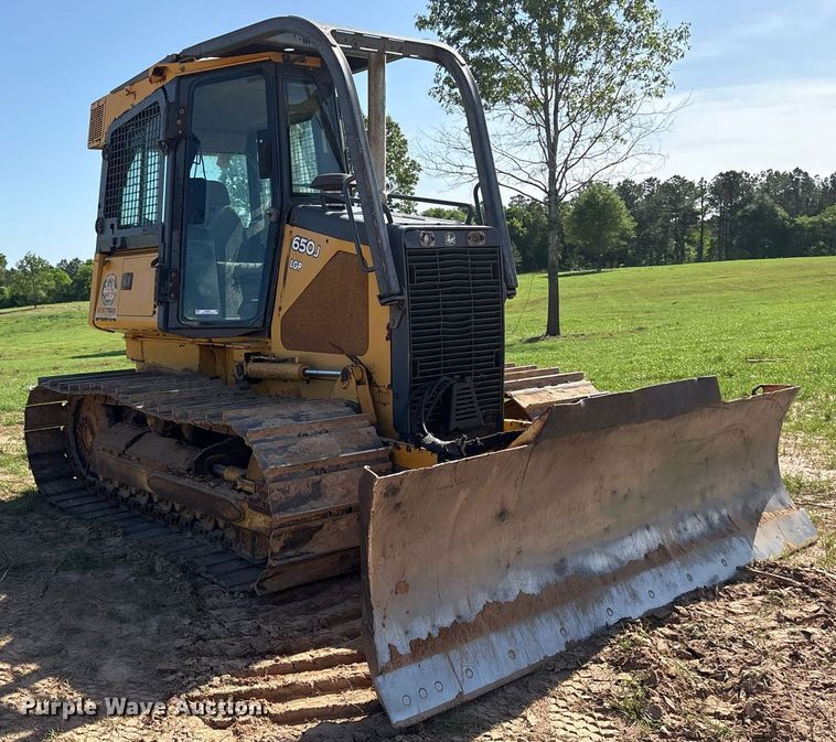 image for item OB9674 2006 John Deere 650J LGP dozer