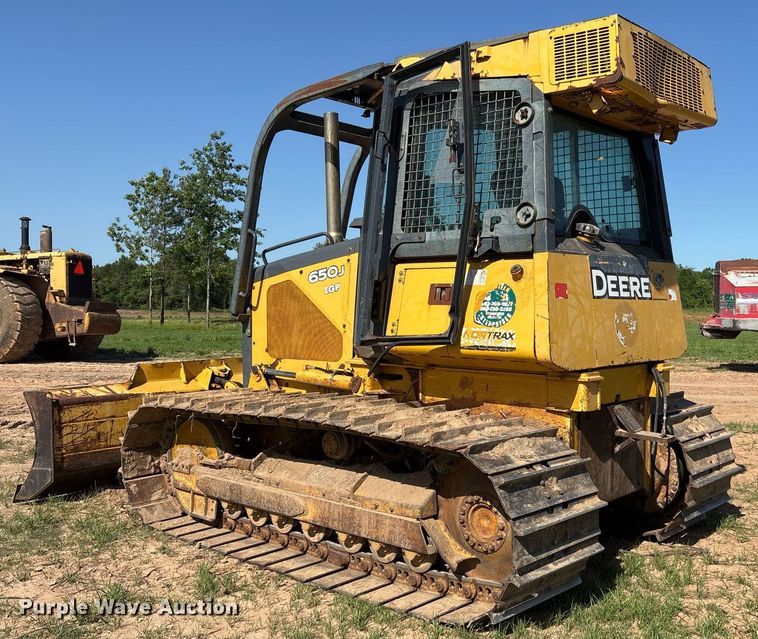 image for item OB9674 2006 John Deere 650J LGP dozer