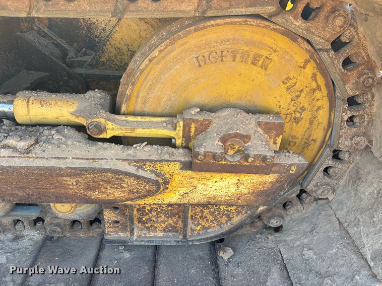 image for item OB9674 2006 John Deere 650J LGP dozer