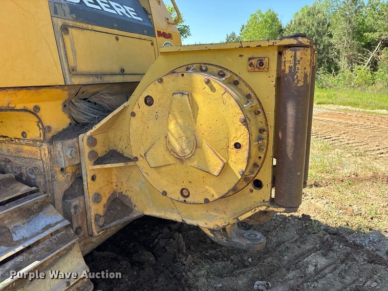 image for item OB9675 2006 John Deere 850J LGP dozer