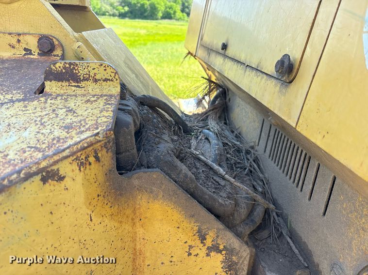 image for item OB9675 2006 John Deere 850J LGP dozer