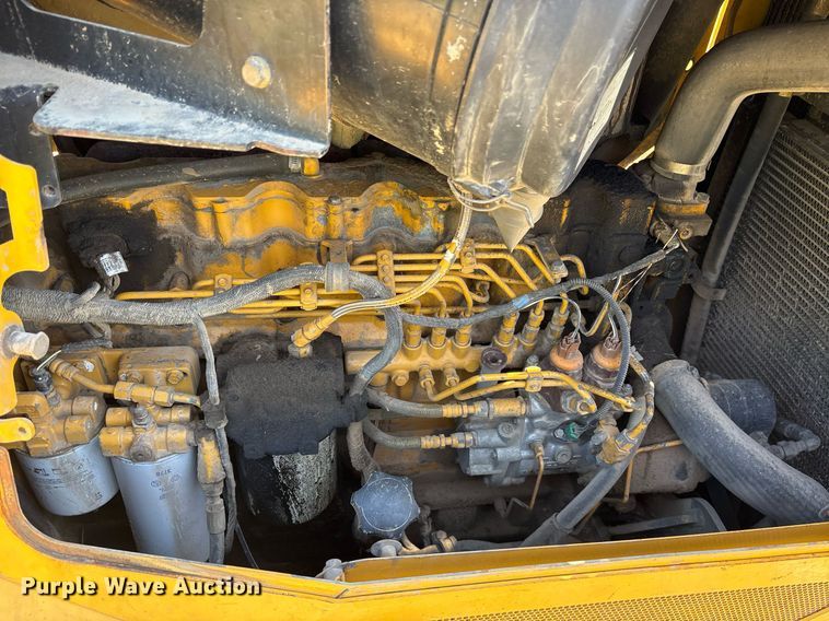 image for item OB9675 2006 John Deere 850J LGP dozer