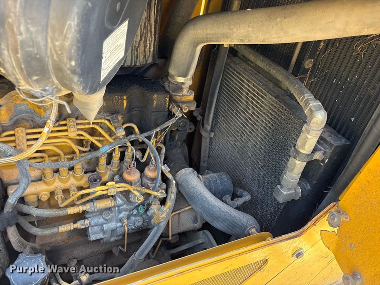 image for item OB9675 2006 John Deere 850J LGP dozer