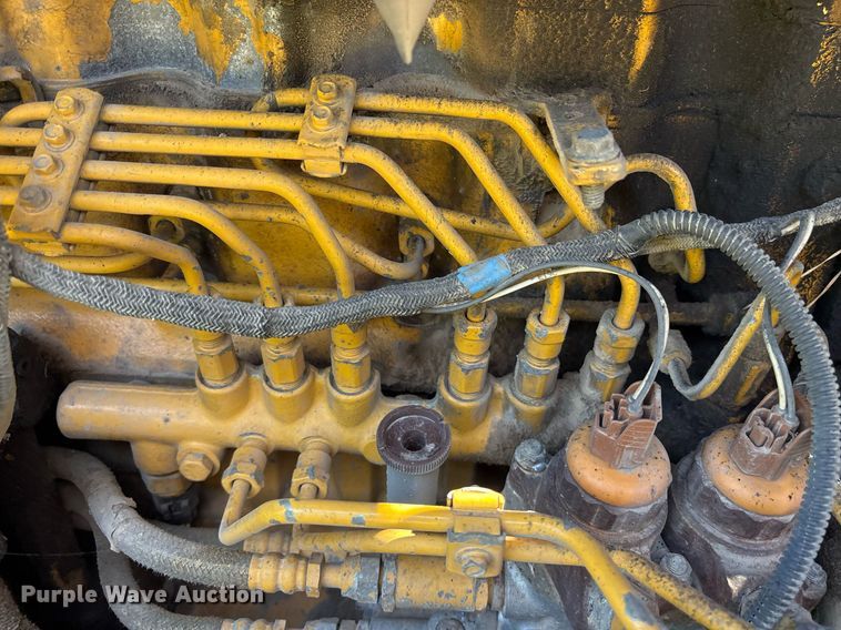 image for item OB9675 2006 John Deere 850J LGP dozer